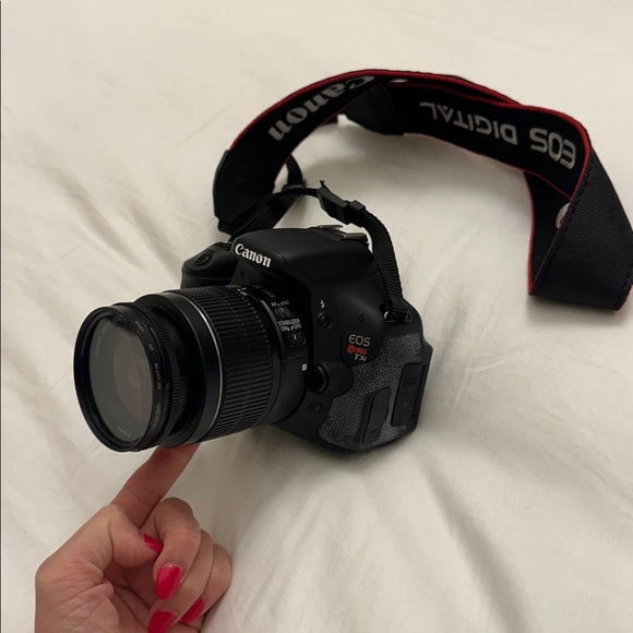 Canon EOS rebel T3i camera - Picture 9 of 9